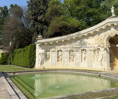 Visita guidata “Riflessi e Colori”